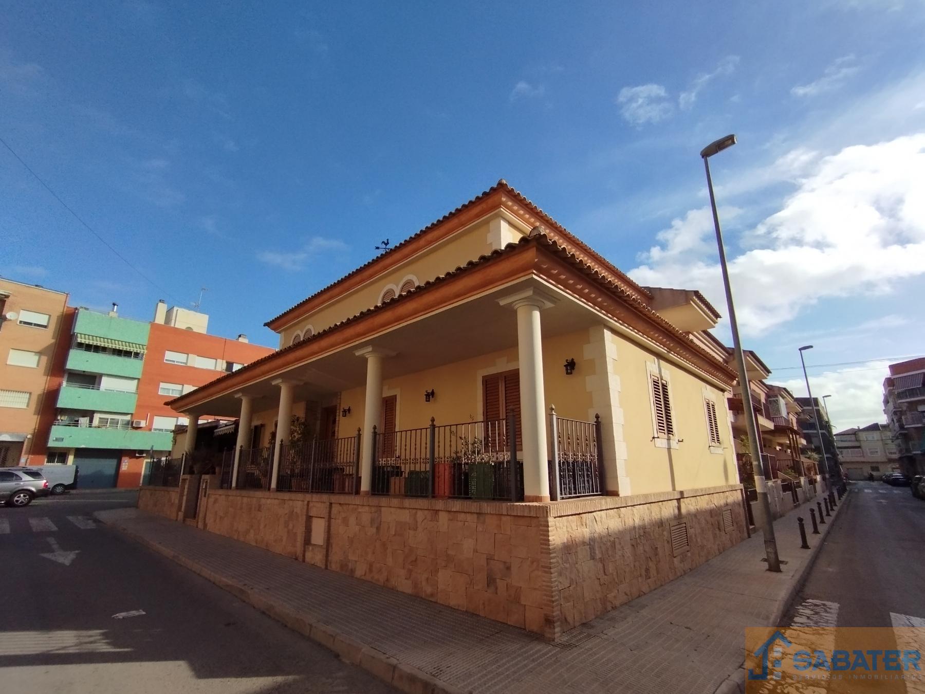 Venta de casa en Cabezo de Torres