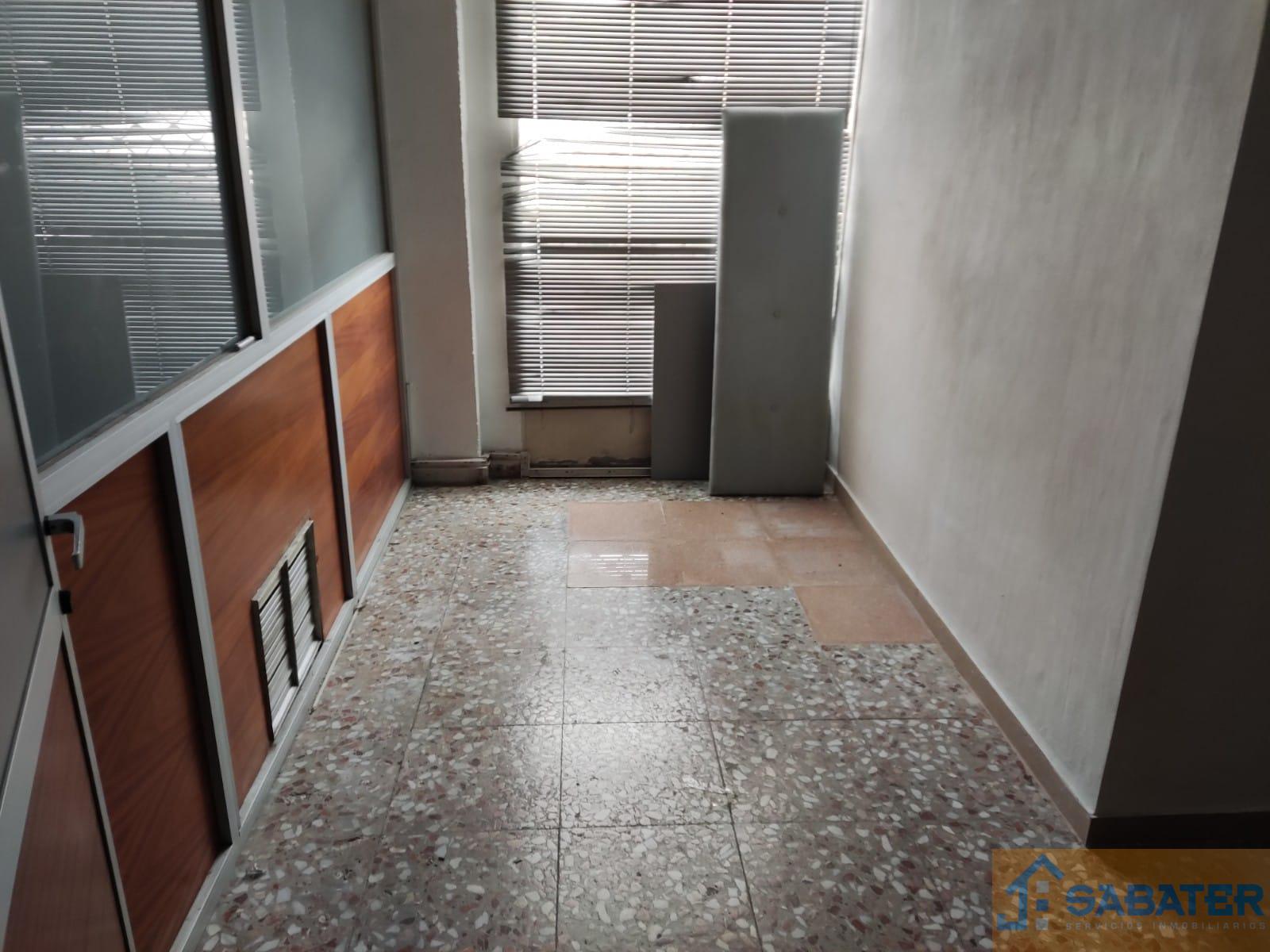 For rent of commercial in Cabezo de Torres