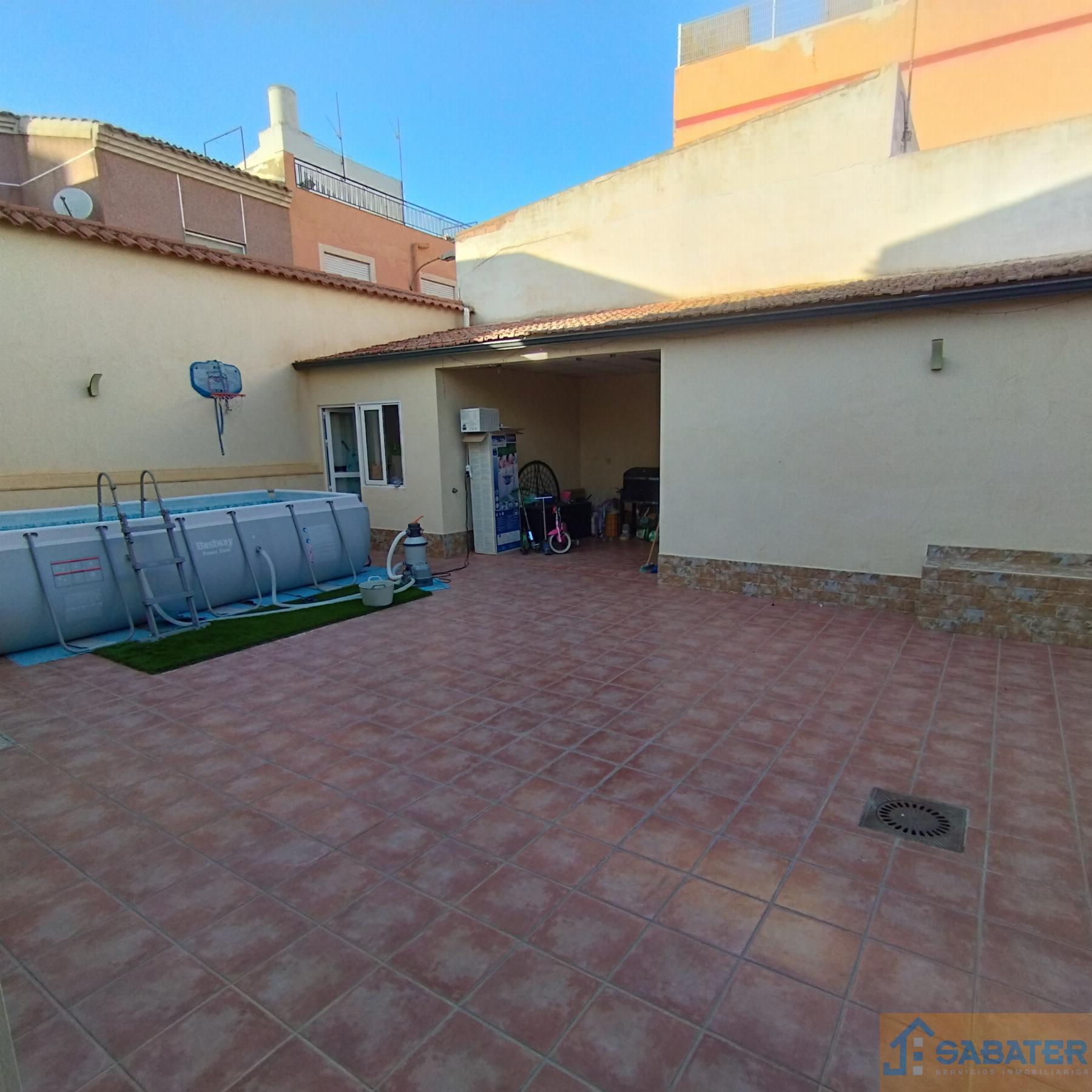 For sale of house in Cabezo de Torres