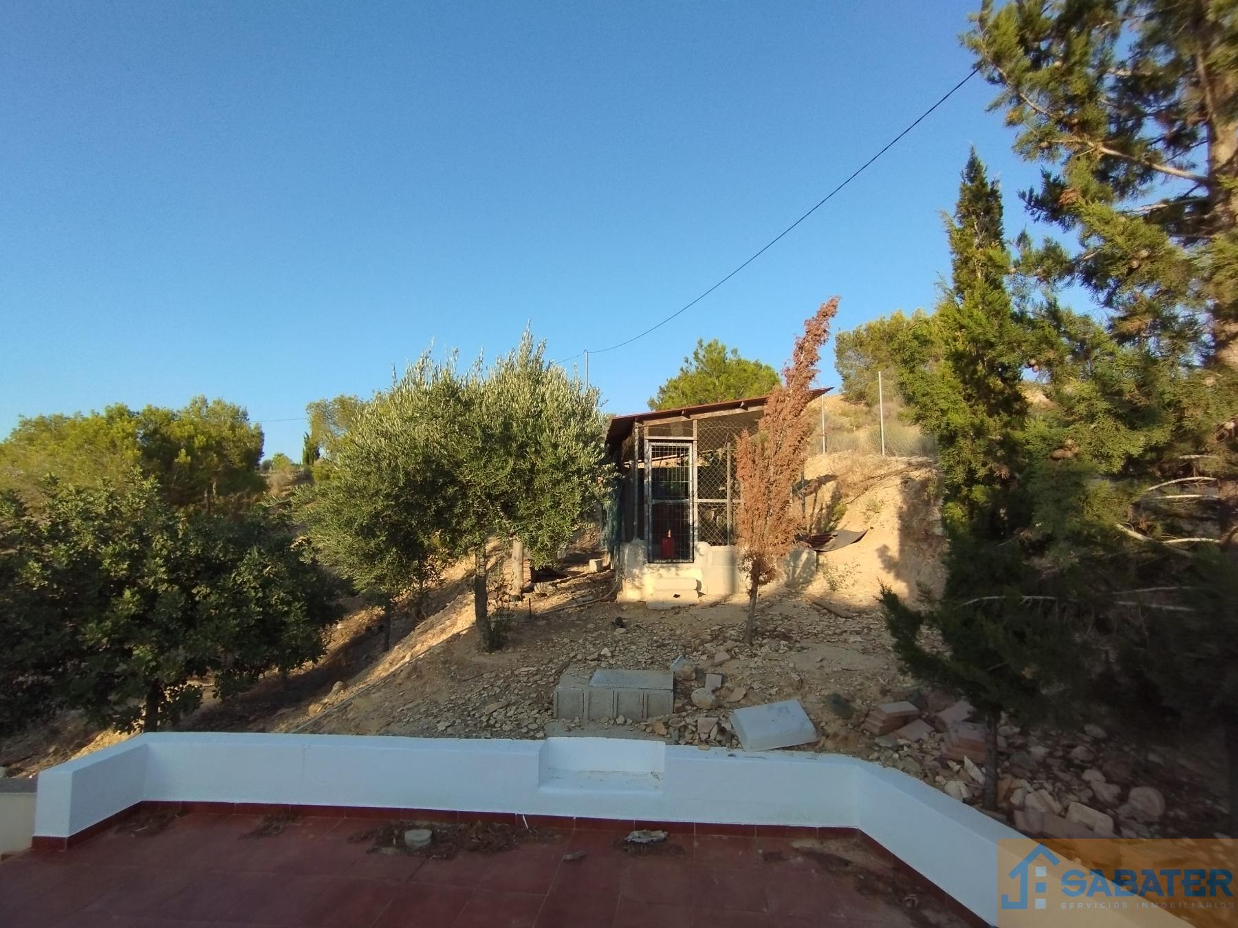 For sale of house in El Esparragal y Cobatillas