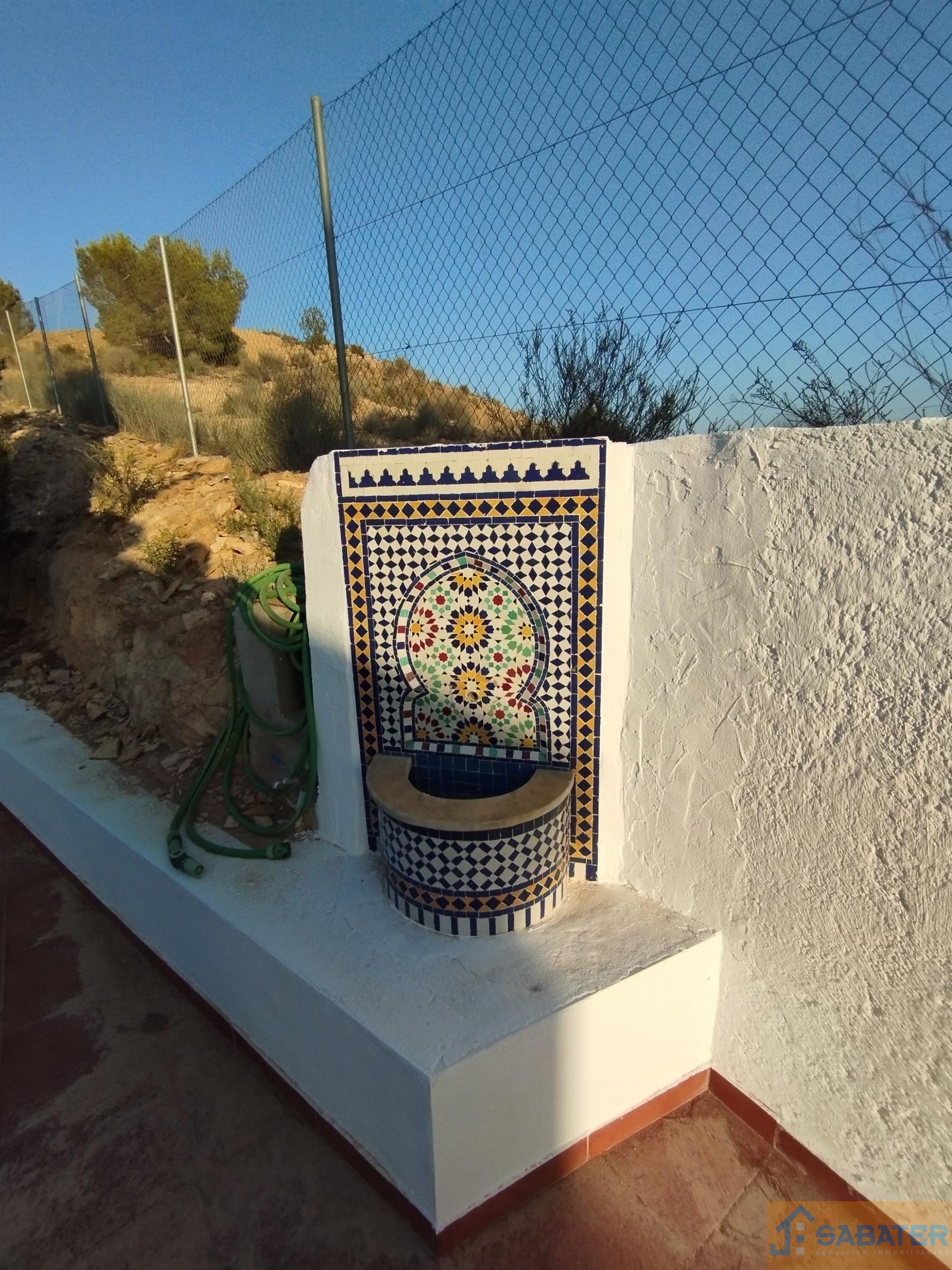 For sale of house in El Esparragal y Cobatillas