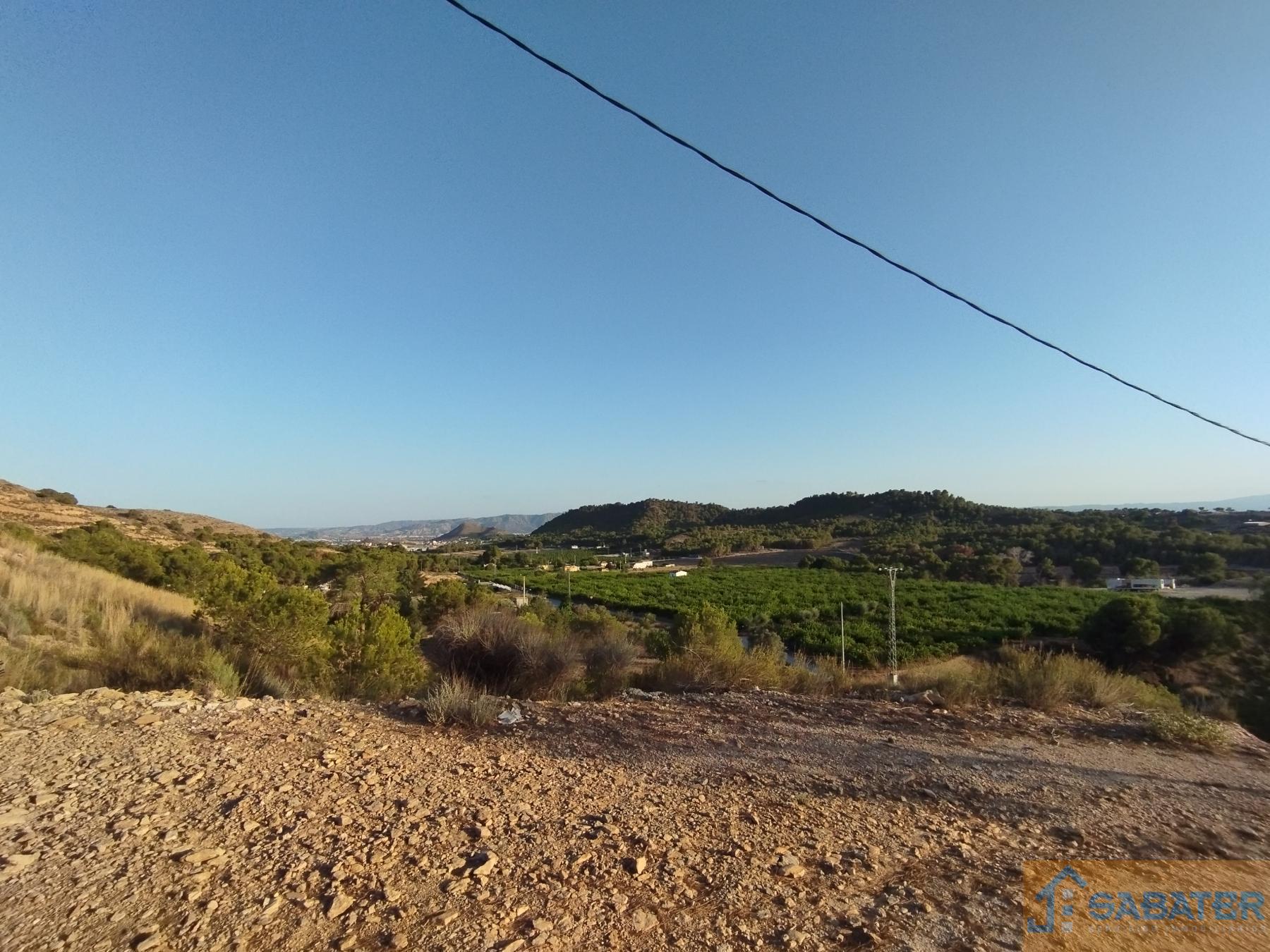 For sale of house in El Esparragal y Cobatillas