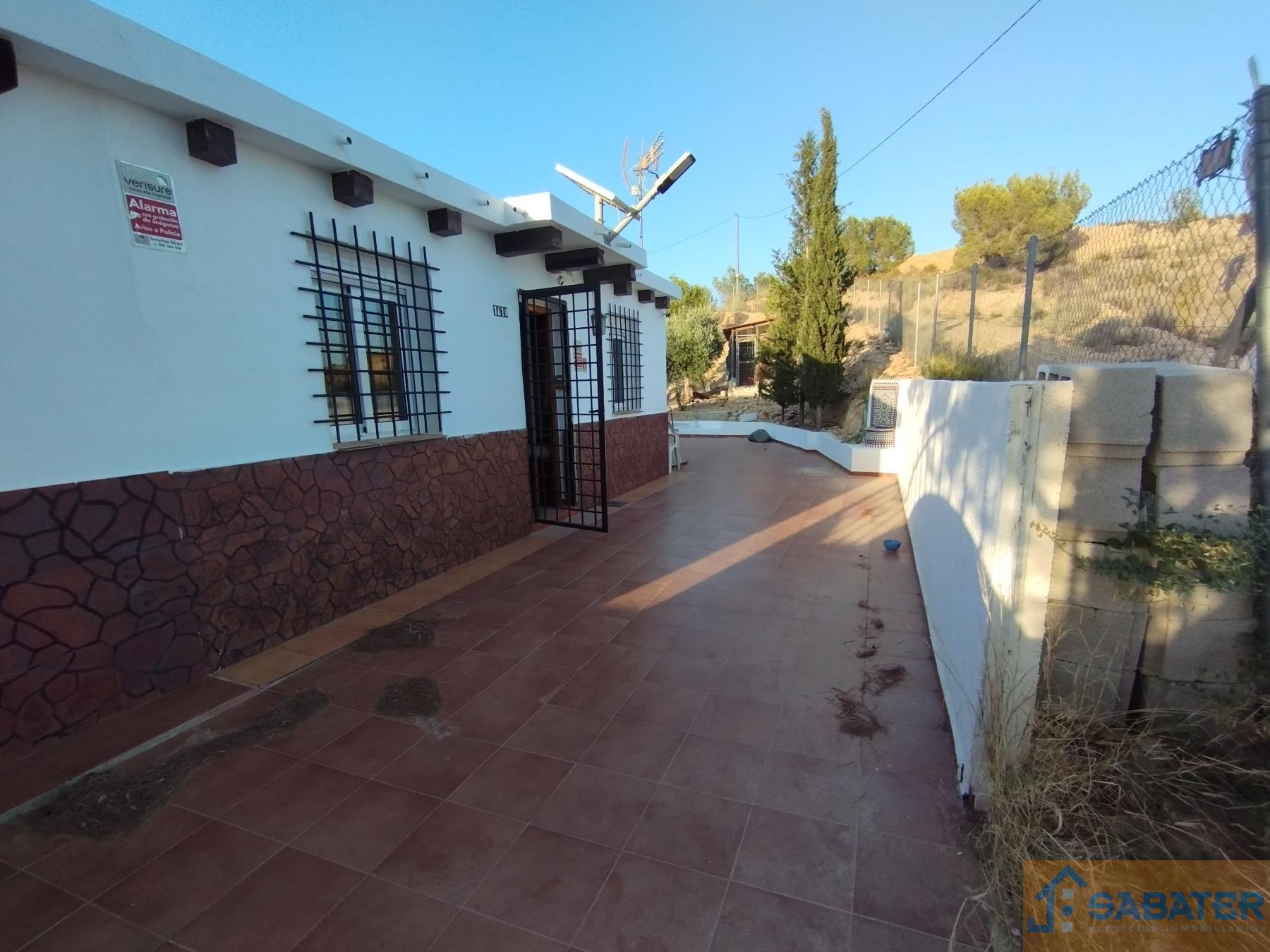 For sale of house in El Esparragal y Cobatillas