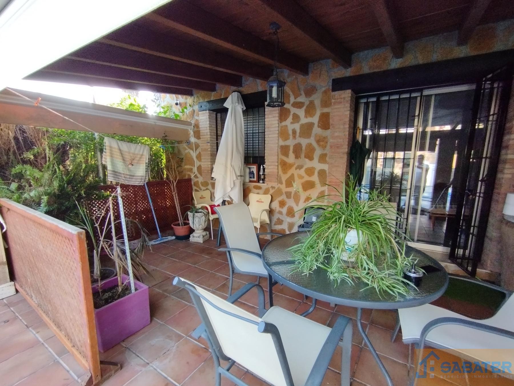 For sale of chalet in Cabezo de Torres