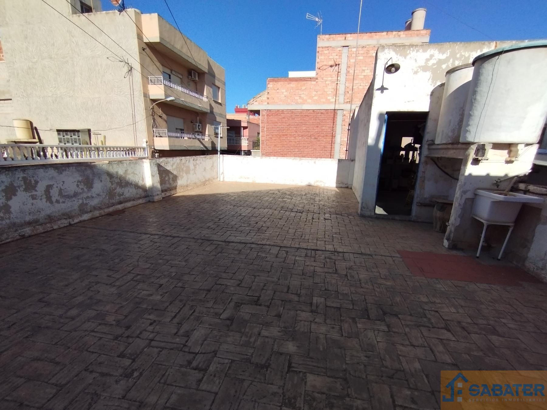 For sale of house in Cabezo de Torres