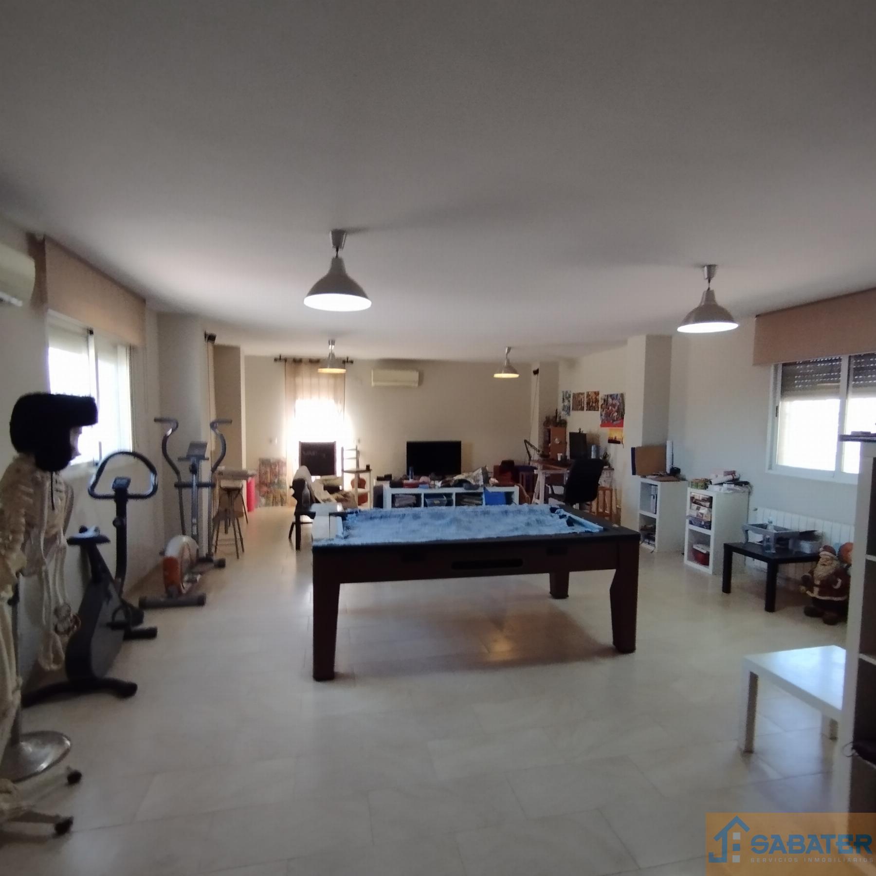 For sale of chalet in Zarandona