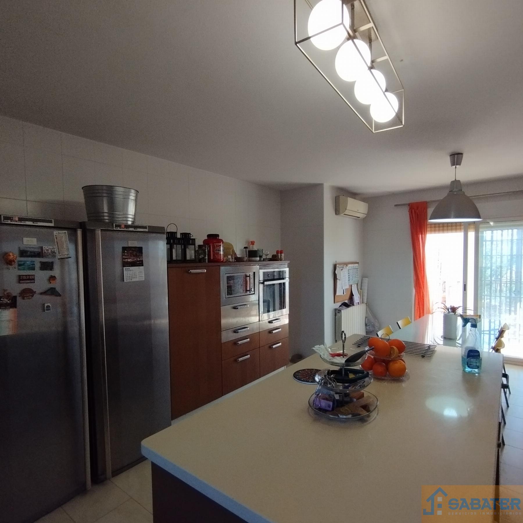 For sale of chalet in Zarandona