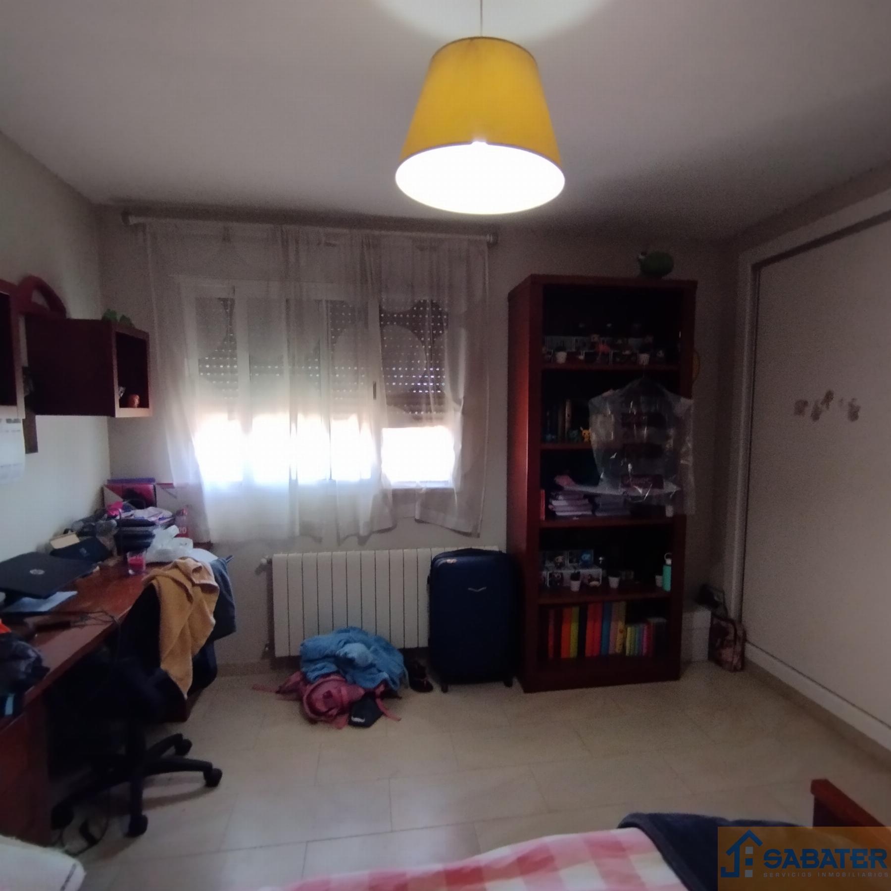 For sale of chalet in Zarandona