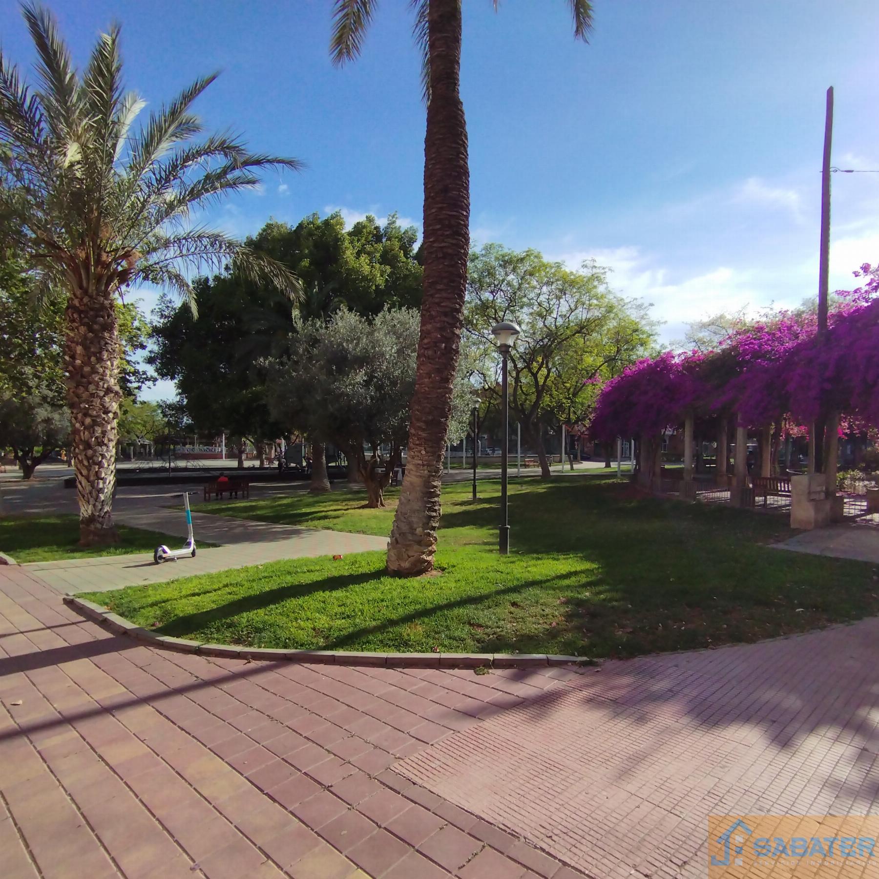 For sale of commercial in Cabezo de Torres