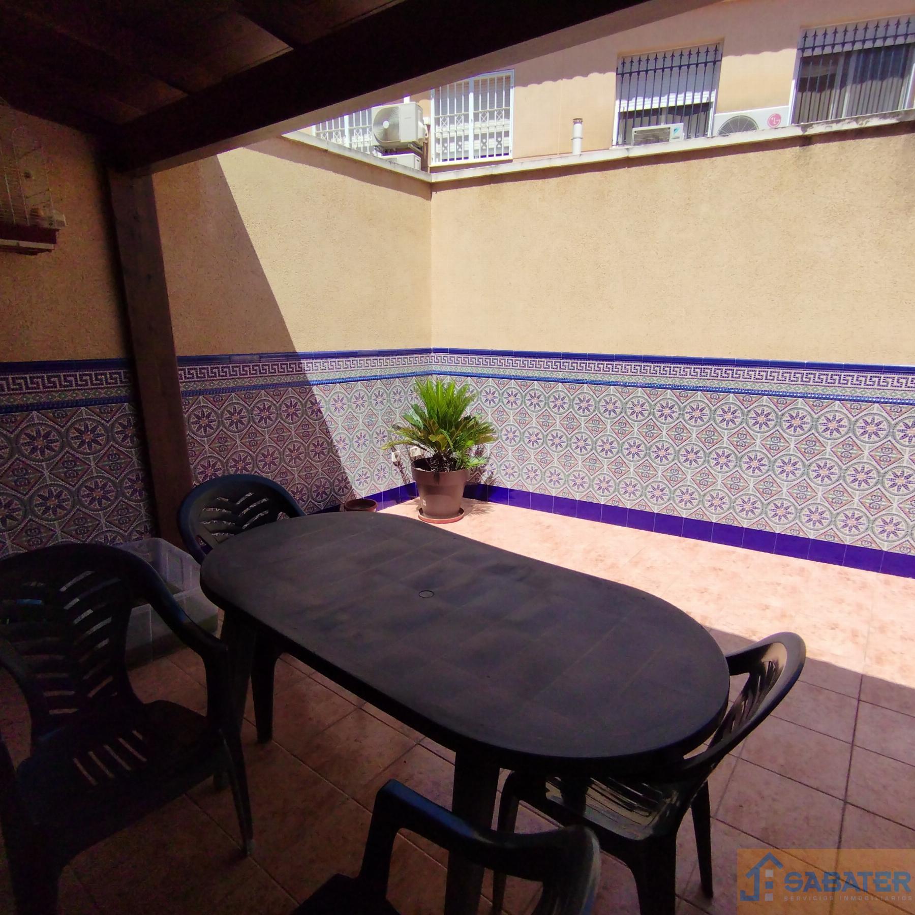 For sale of duplex in Cabezo de Torres