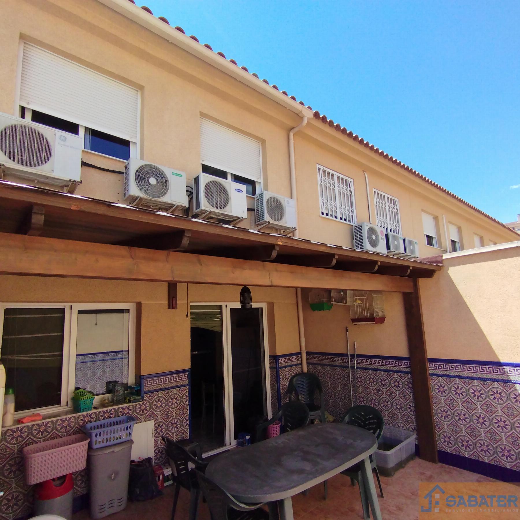 For sale of duplex in Cabezo de Torres