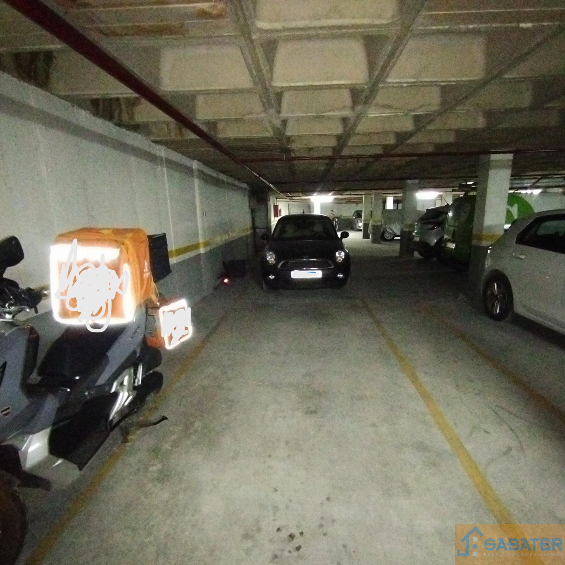 For sale of garage in Murcia