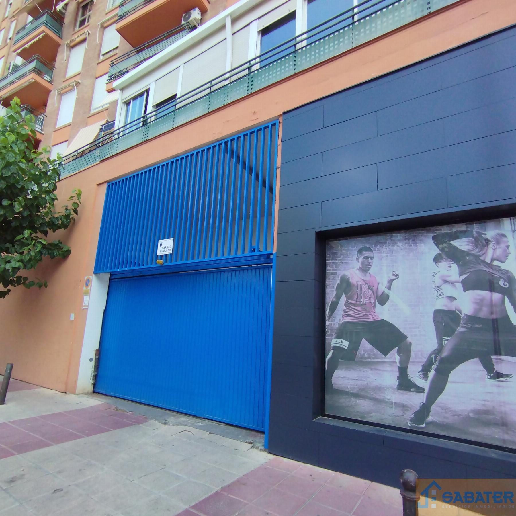 For sale of garage in Murcia