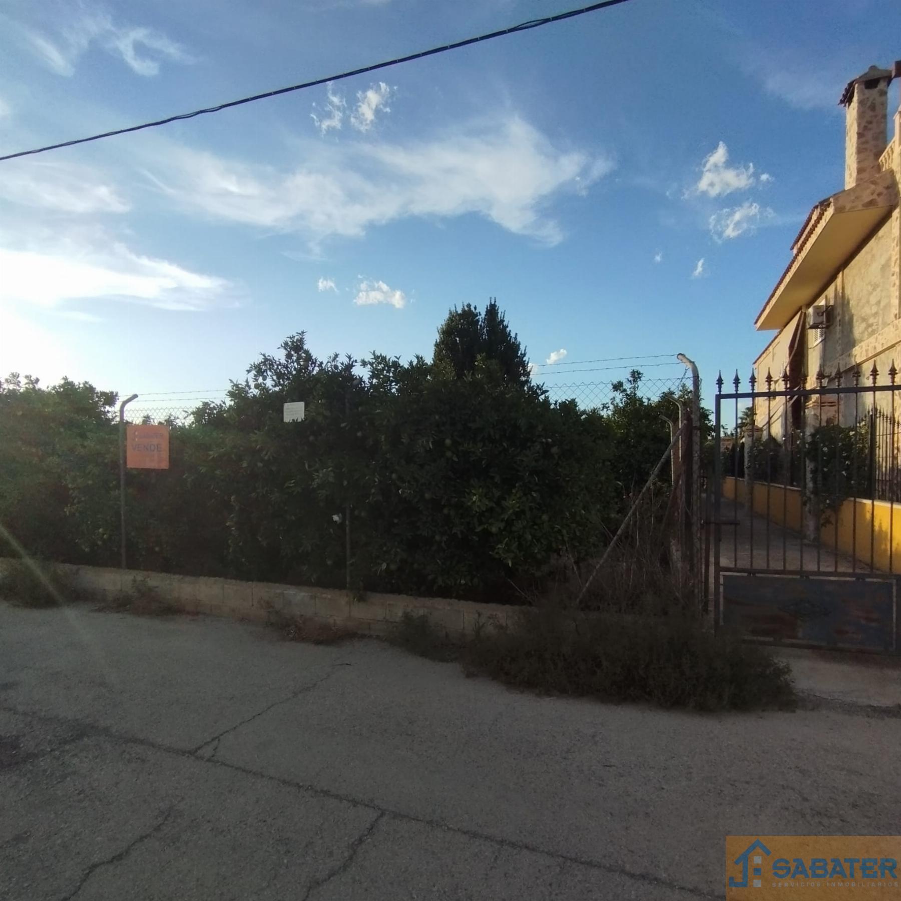 For sale of land in Cabezo de Torres
