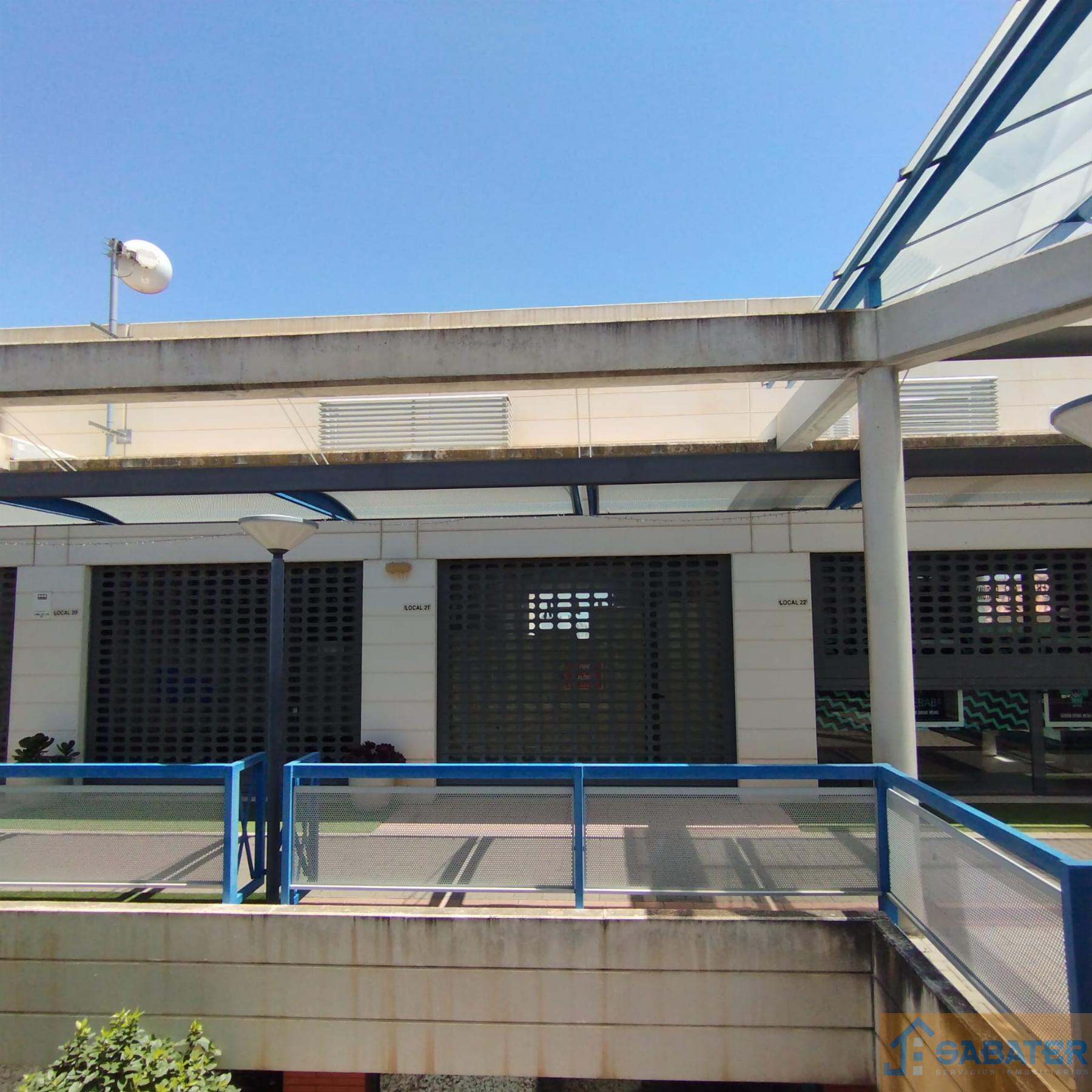 Venta de local comercial en El Esparragal y Cobatillas