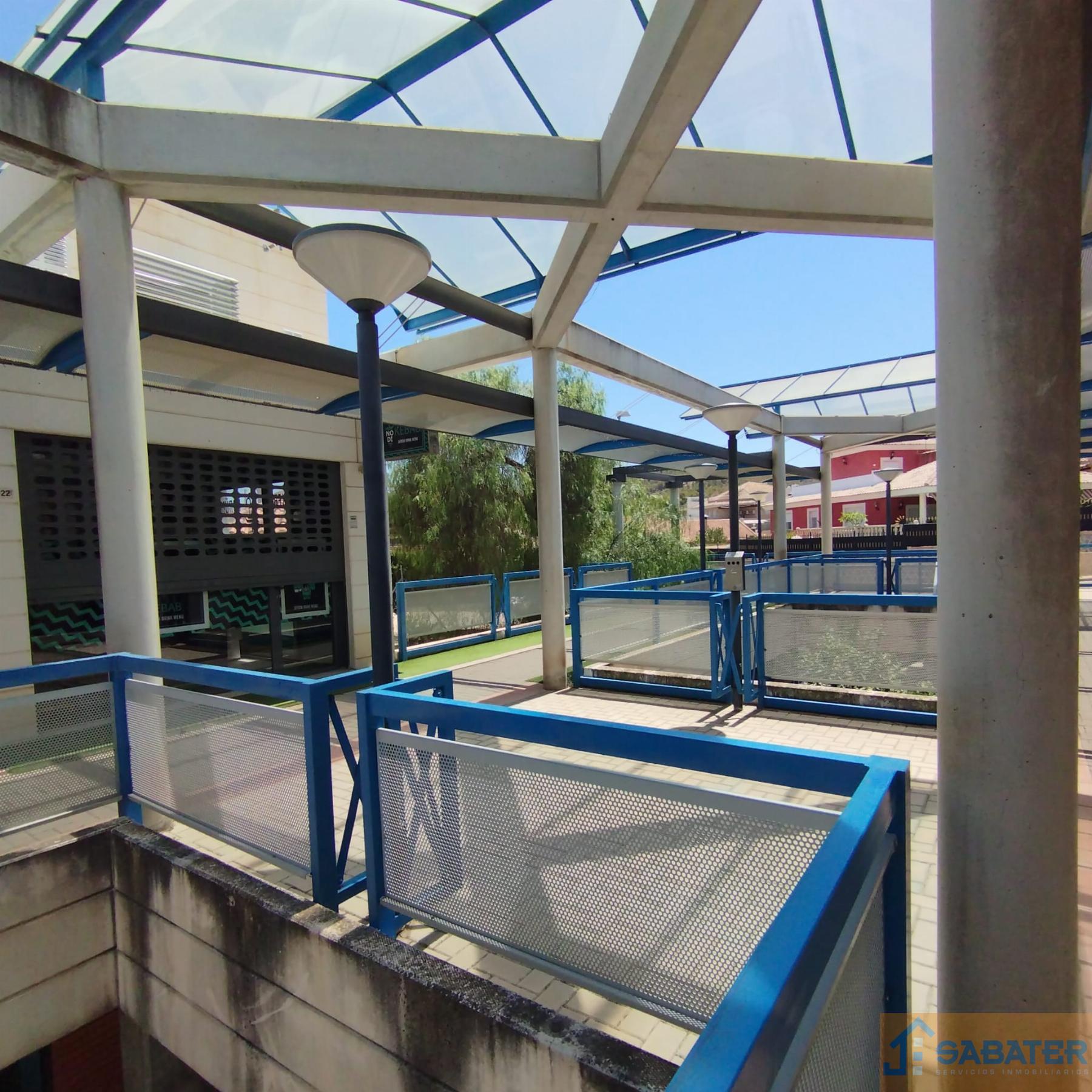 For sale of commercial in El Esparragal y Cobatillas