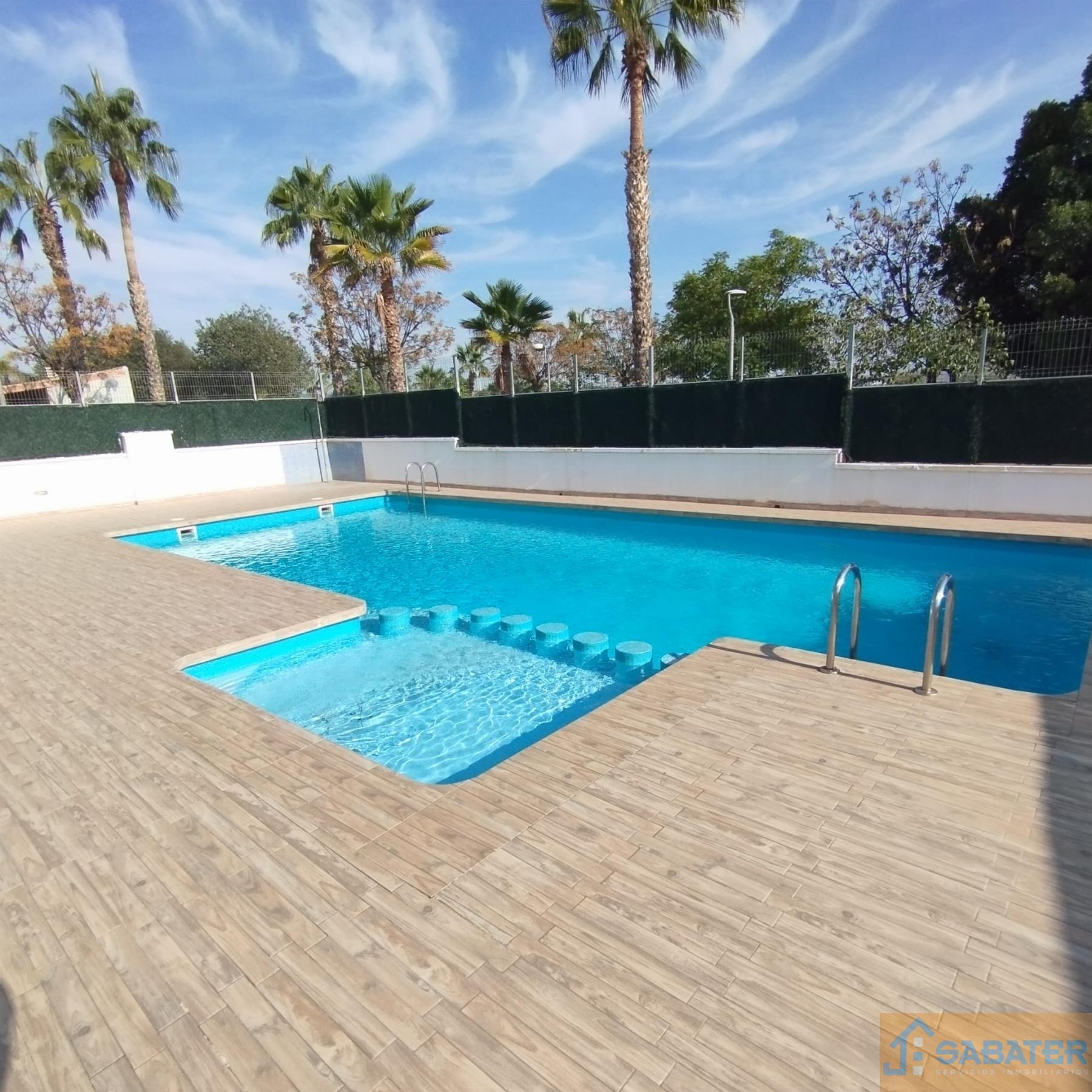 For sale of duplex in Churra