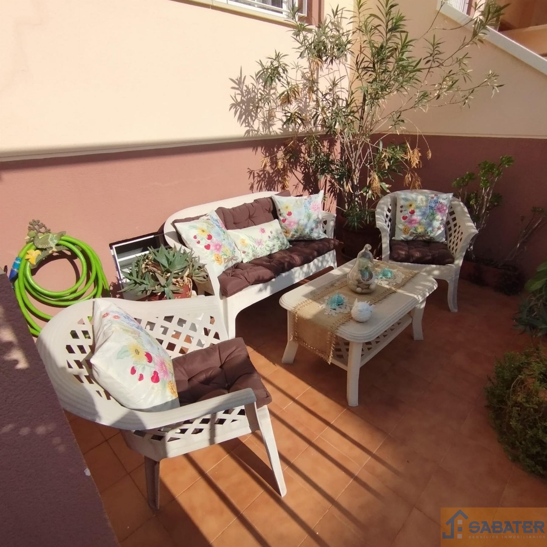 For sale of duplex in Churra