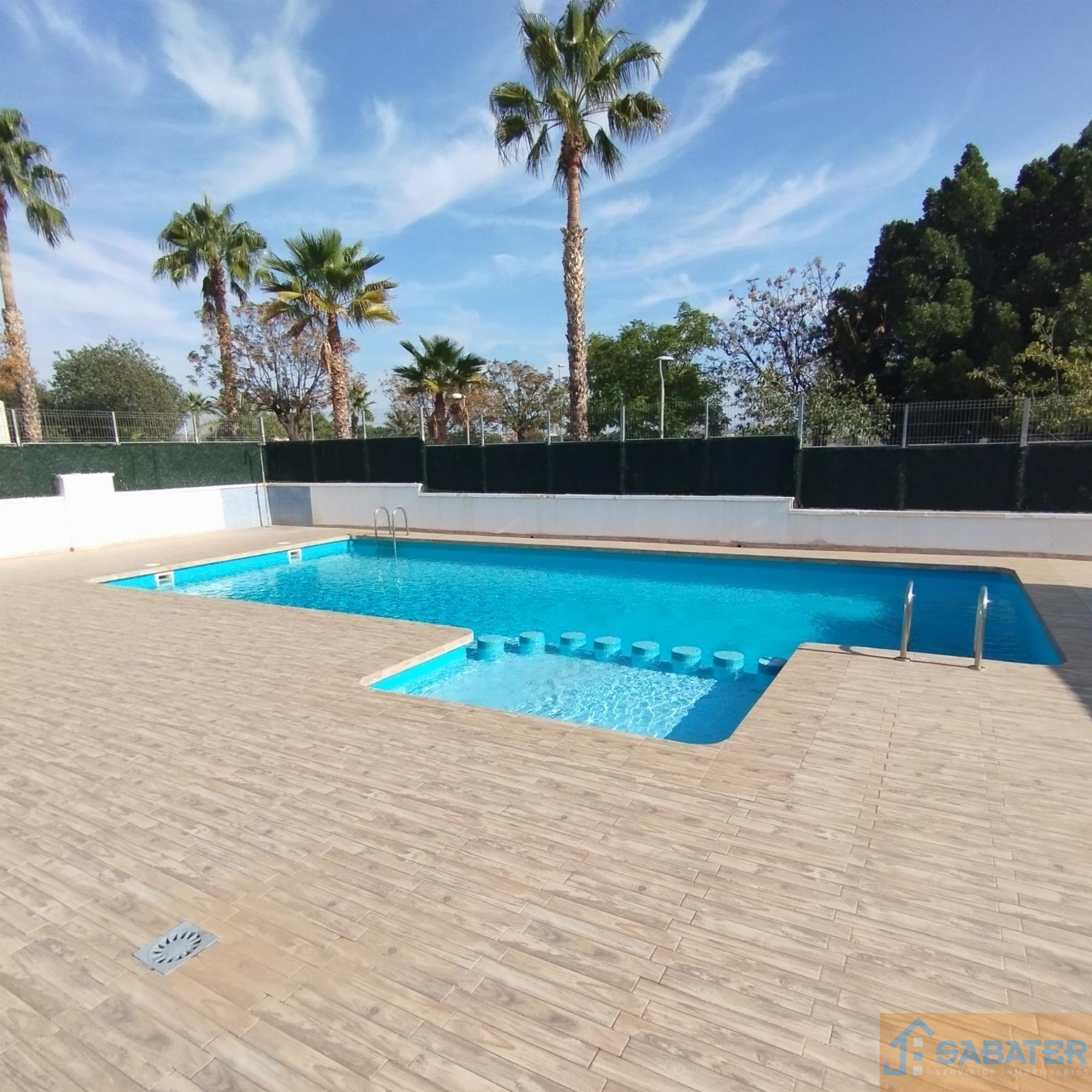 For sale of duplex in Churra