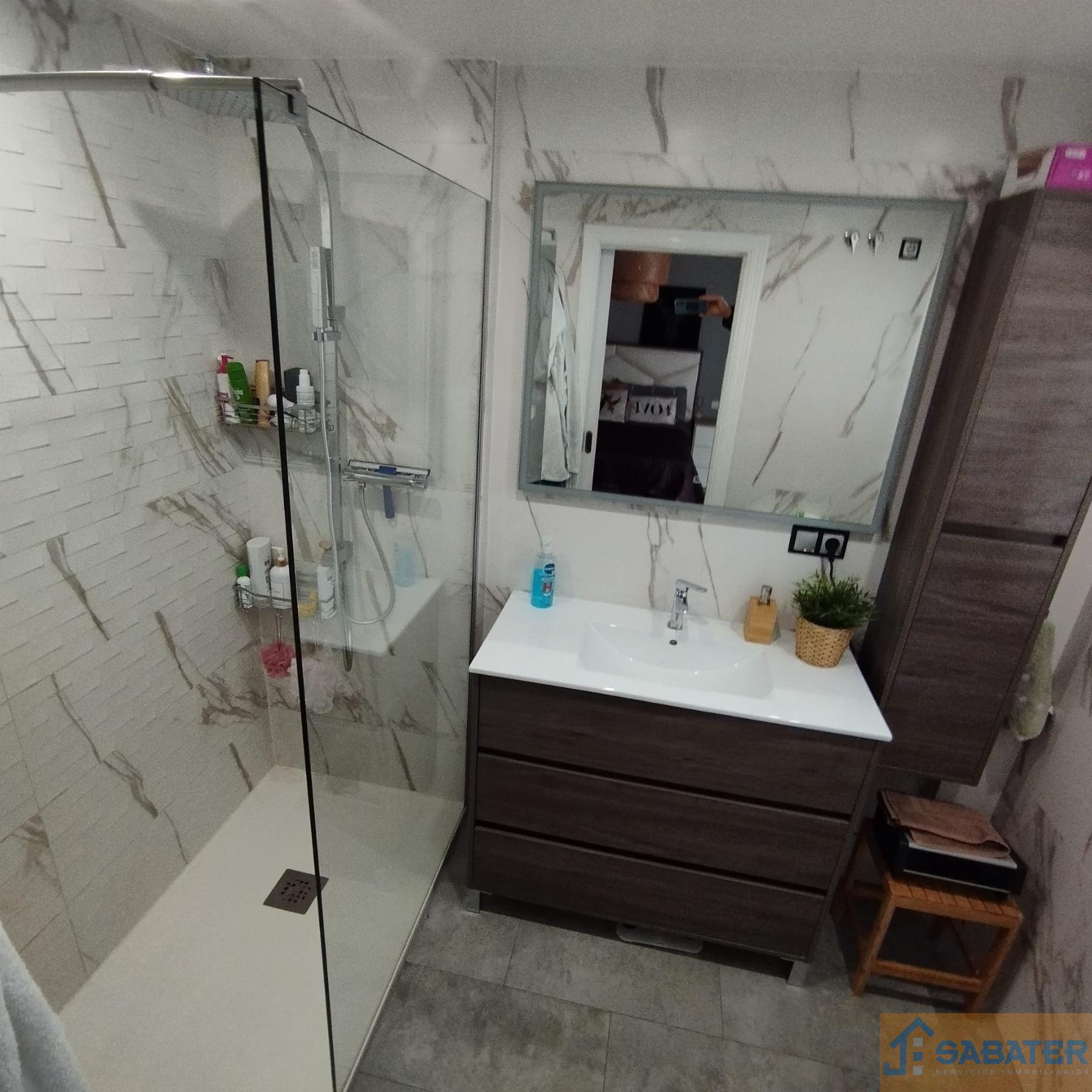 Baño suite