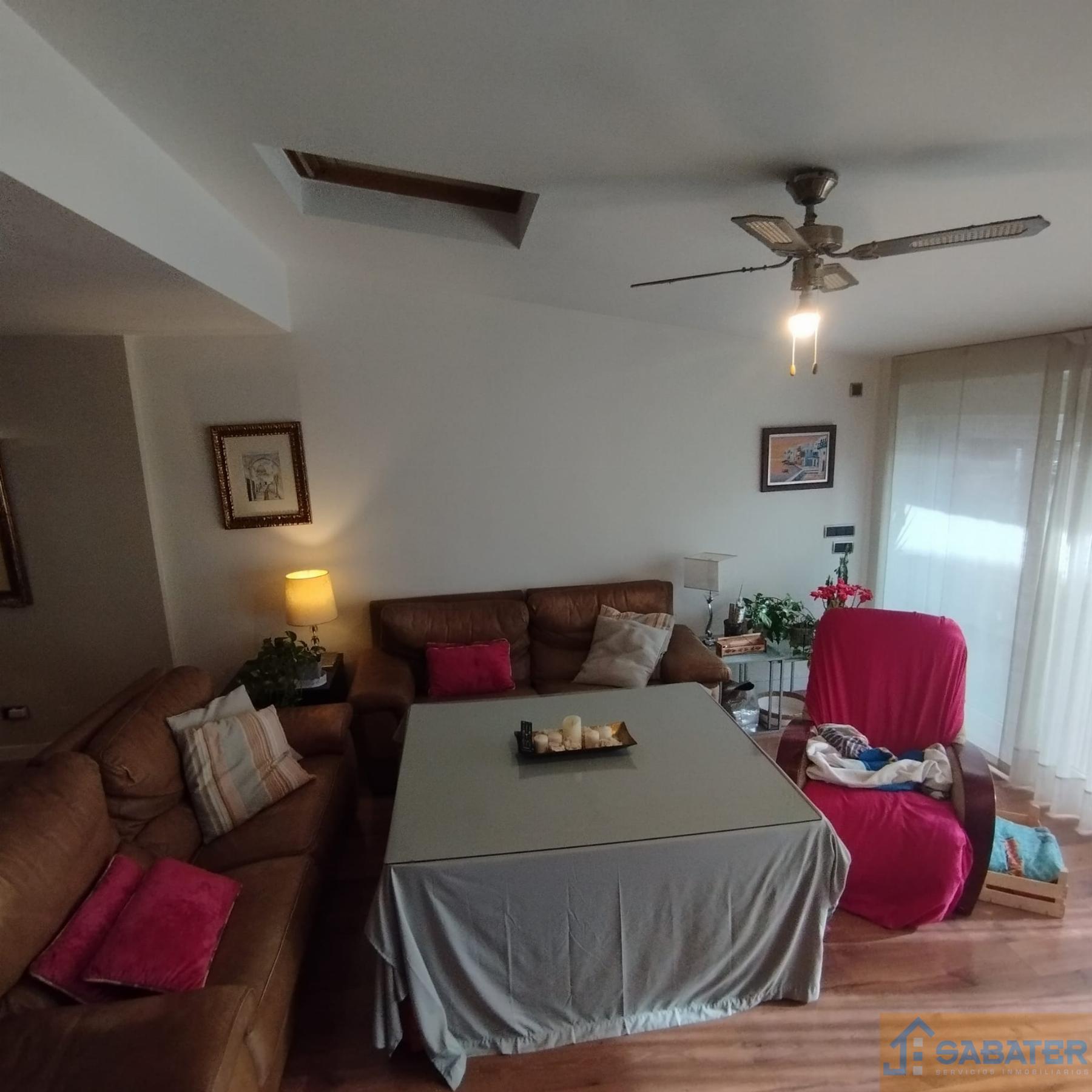 For sale of duplex in El Puntal
