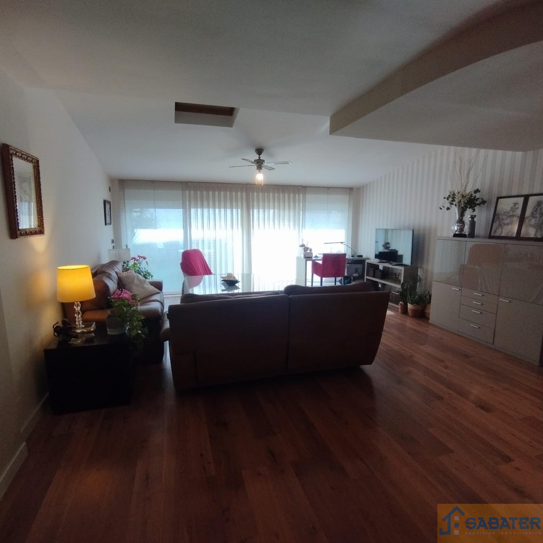 For sale of duplex in El Puntal