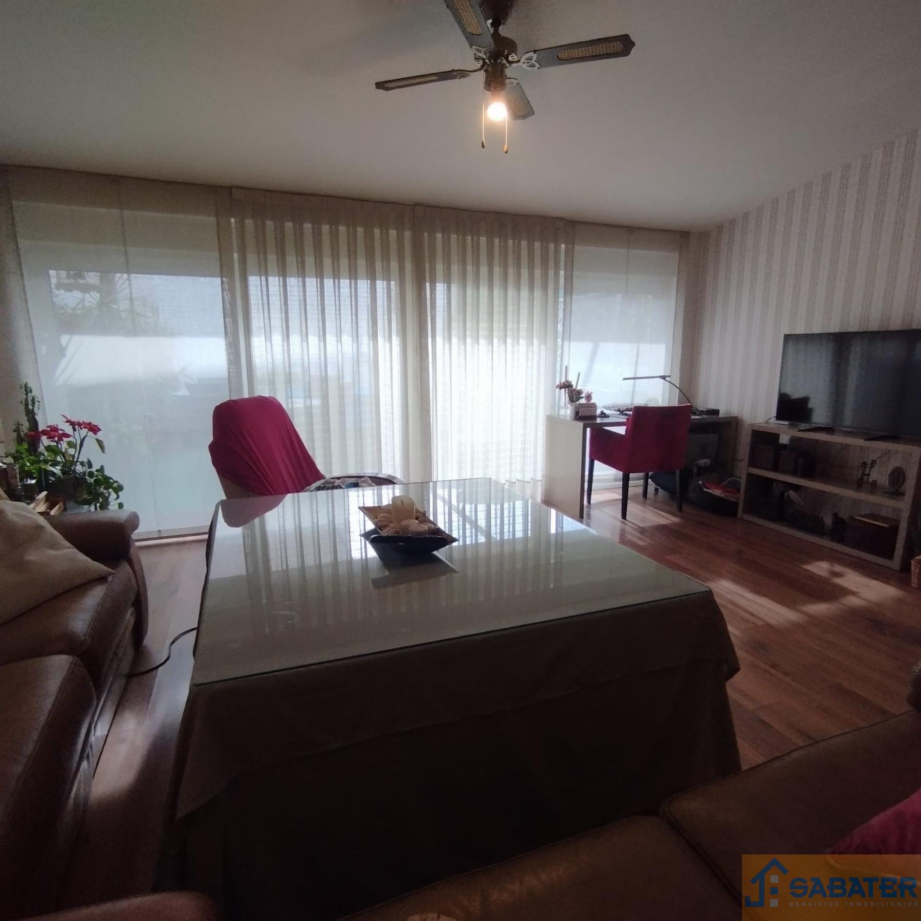For sale of duplex in El Puntal