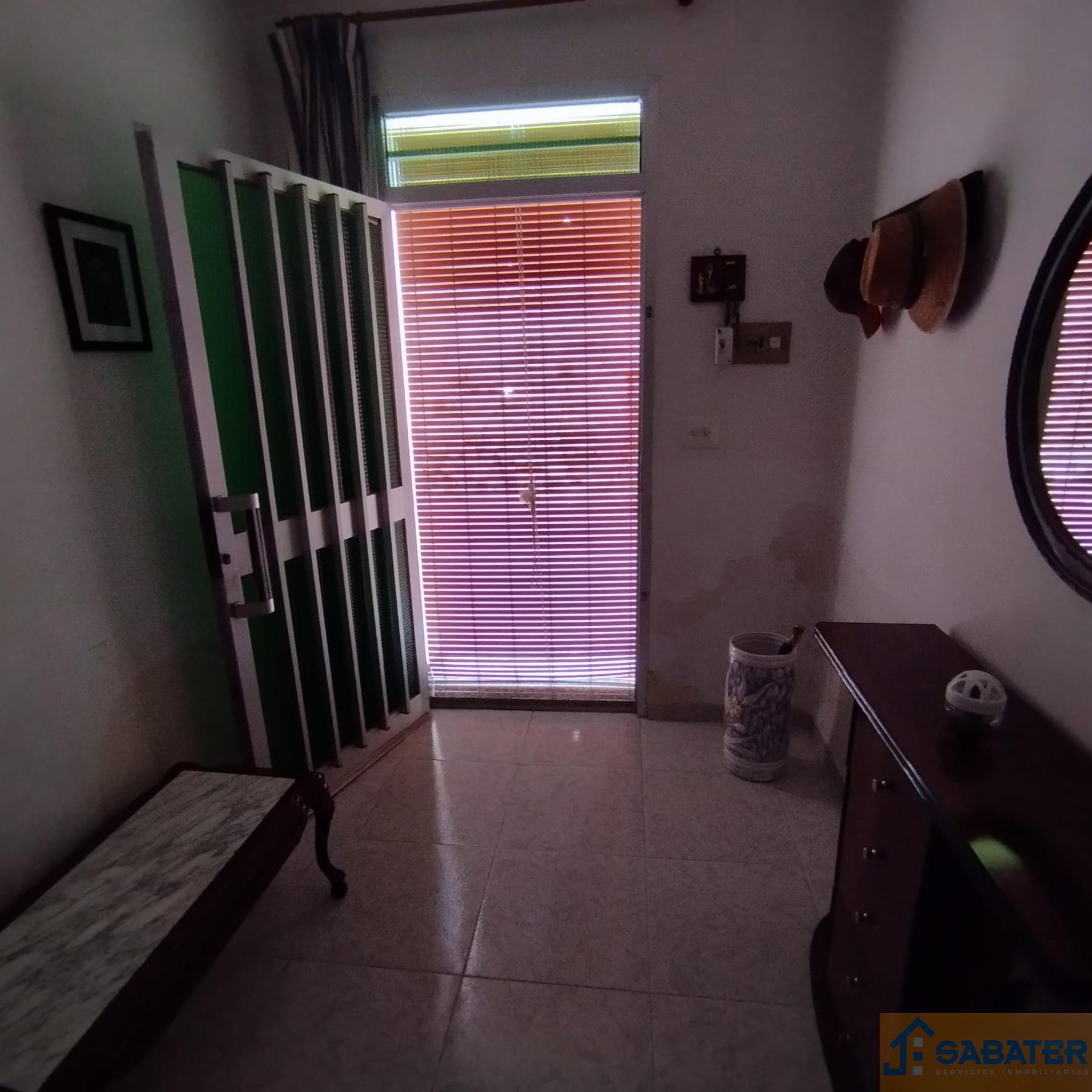 For sale of house in Cabezo de Torres