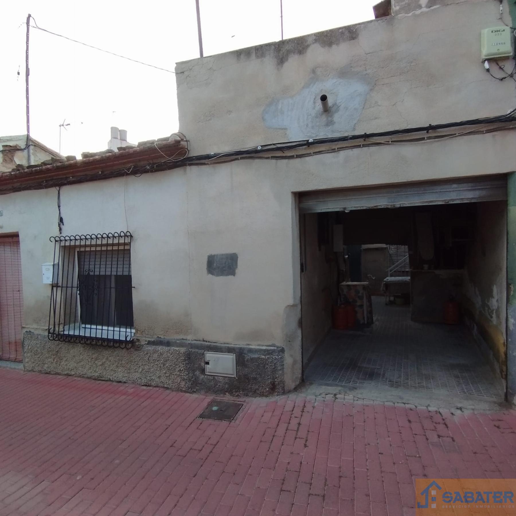 For sale of house in Cabezo de Torres