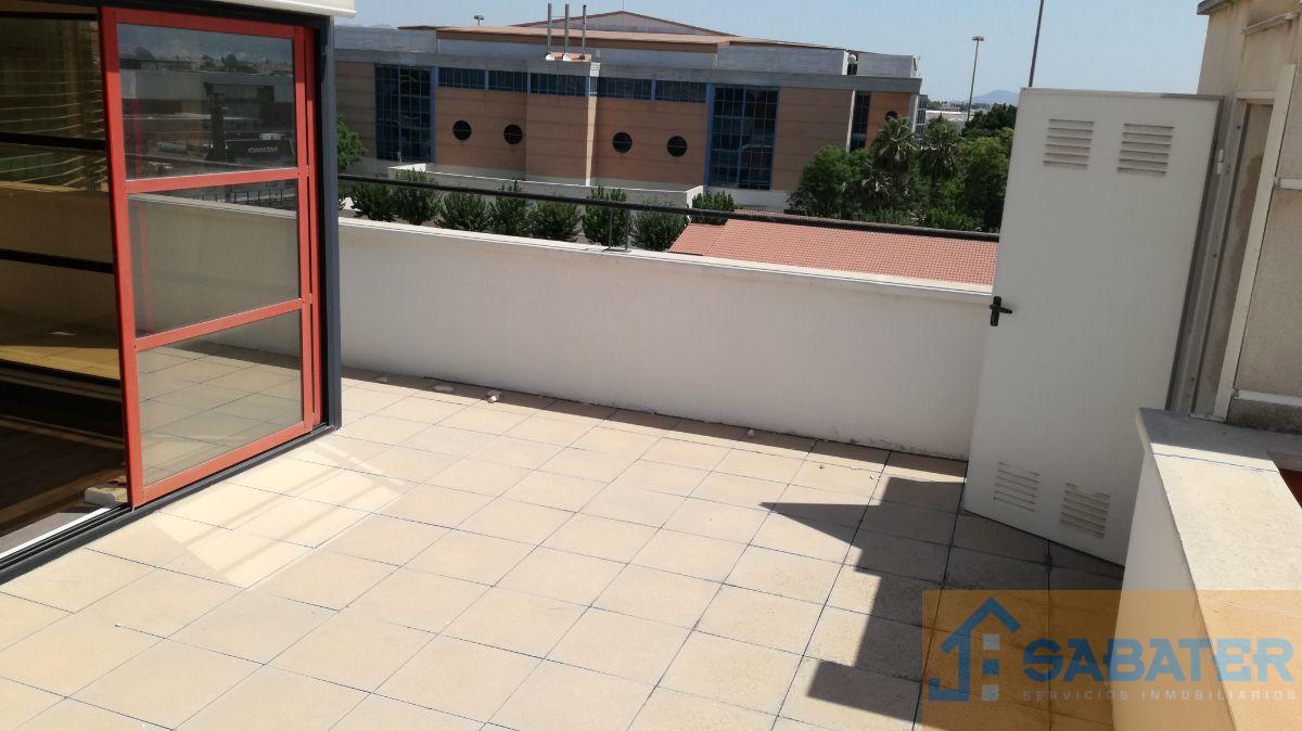 For sale of penthouse in Murcia