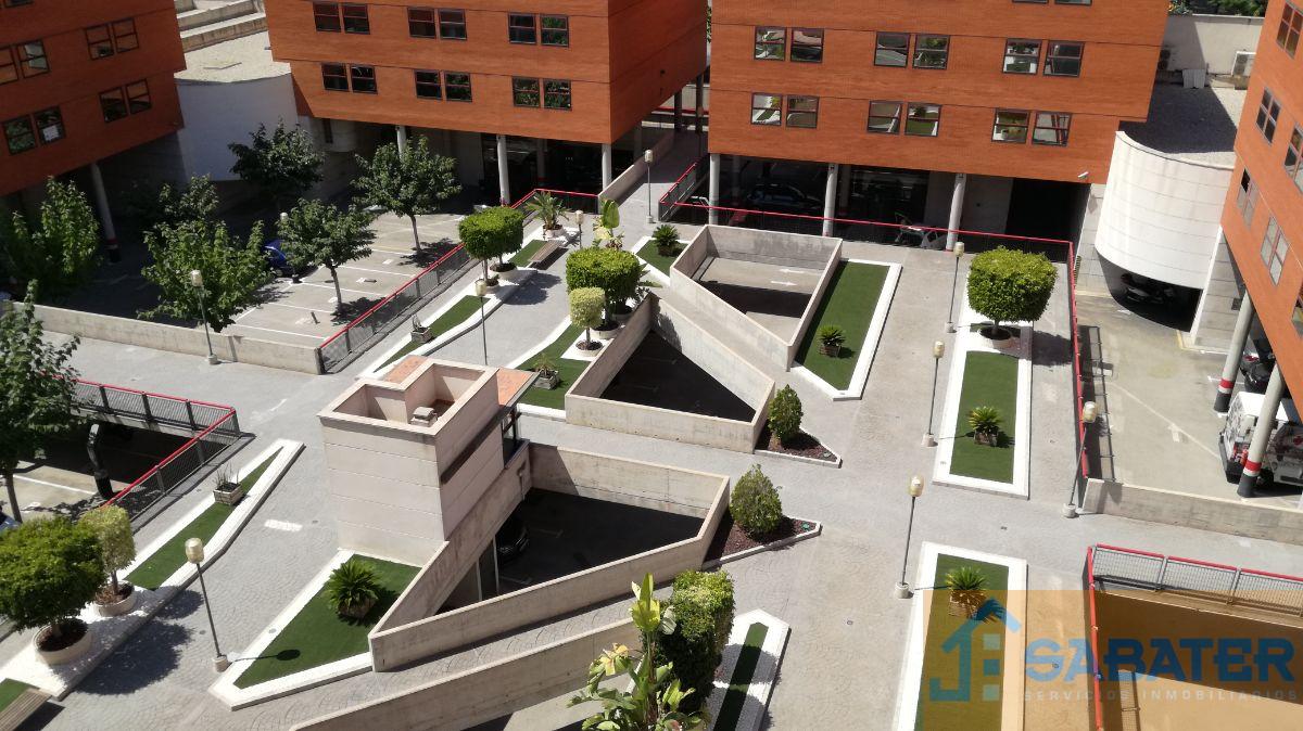 For sale of penthouse in Murcia