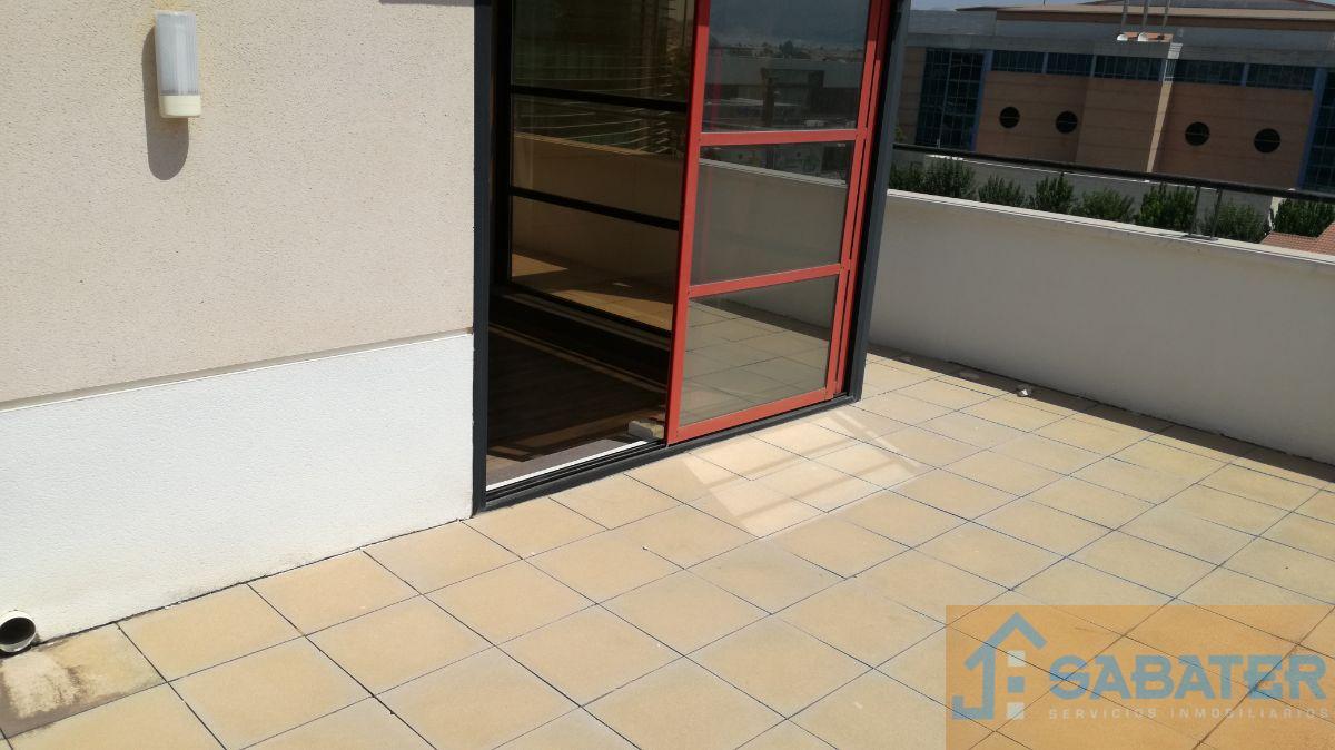 For sale of penthouse in Murcia