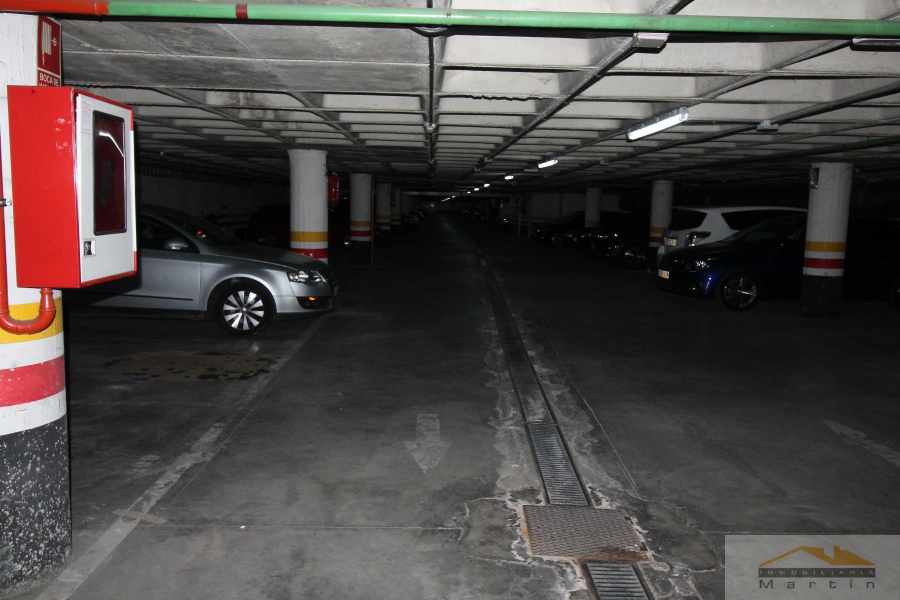 For sale of garage in Fuenlabrada