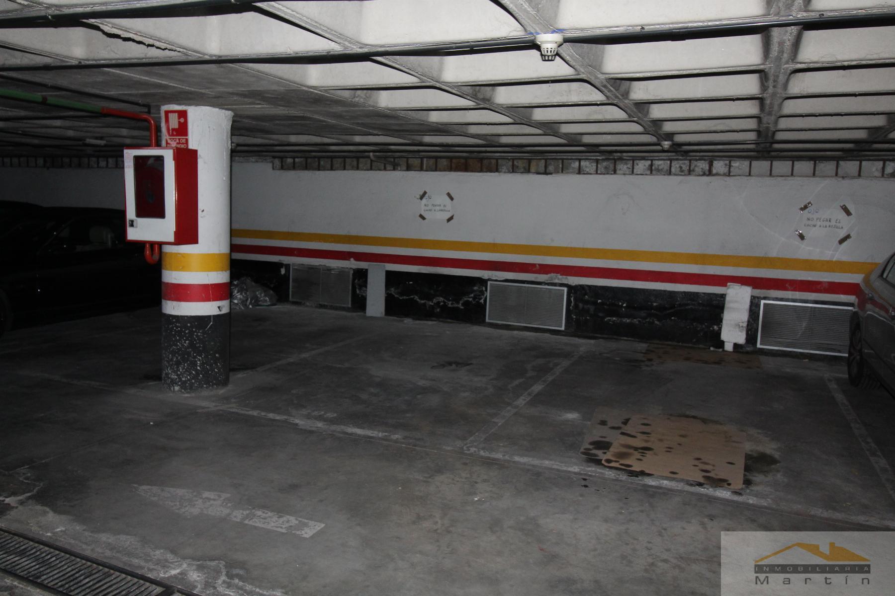 For sale of garage in Fuenlabrada