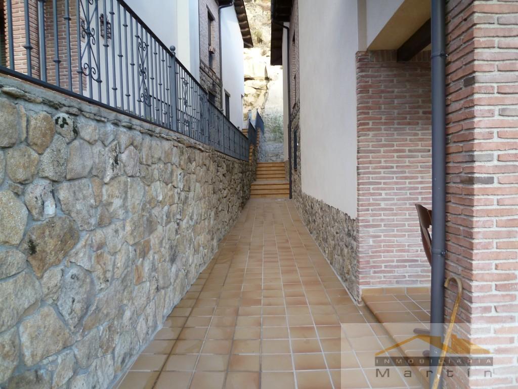 For sale of chalet in Cuevas del Valle