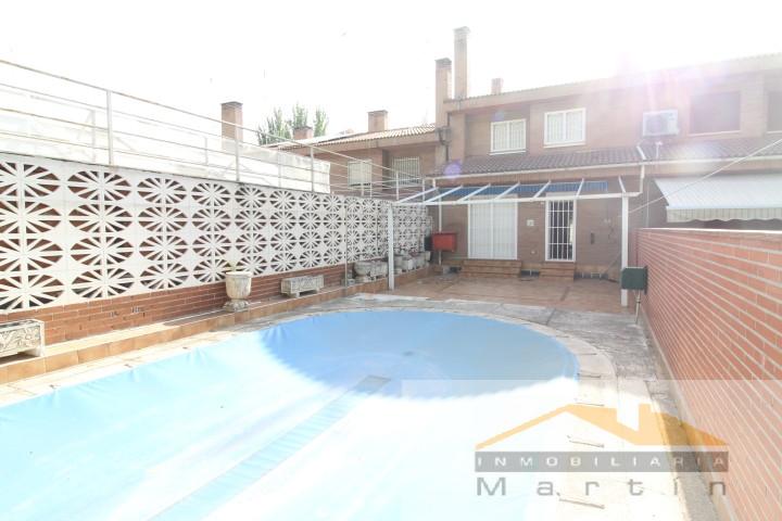 For sale of chalet in Fuenlabrada