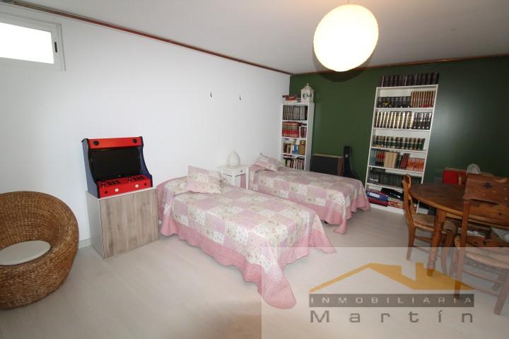Venta de chalet en Villanueva de Perales