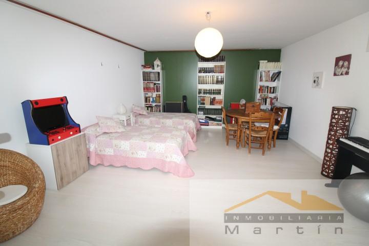 Venta de chalet en Villanueva de Perales
