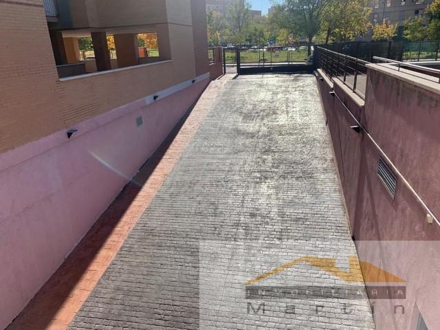 For sale of flat in Móstoles