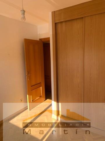 For sale of flat in Móstoles