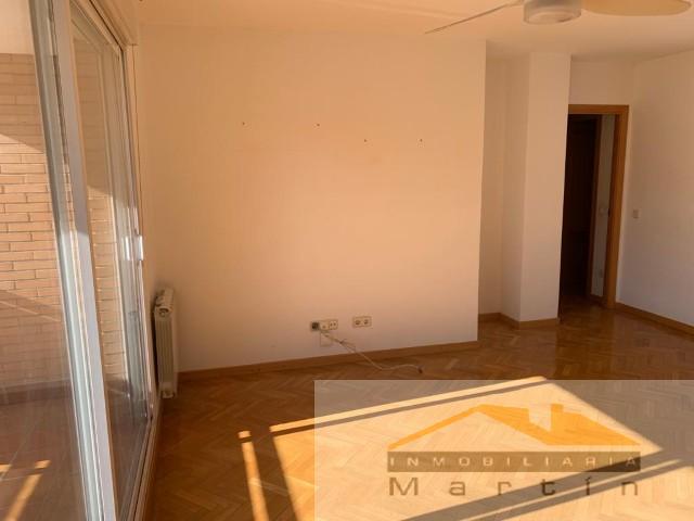For sale of flat in Móstoles