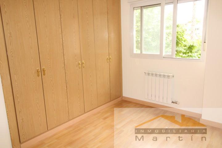 For sale of flat in Móstoles