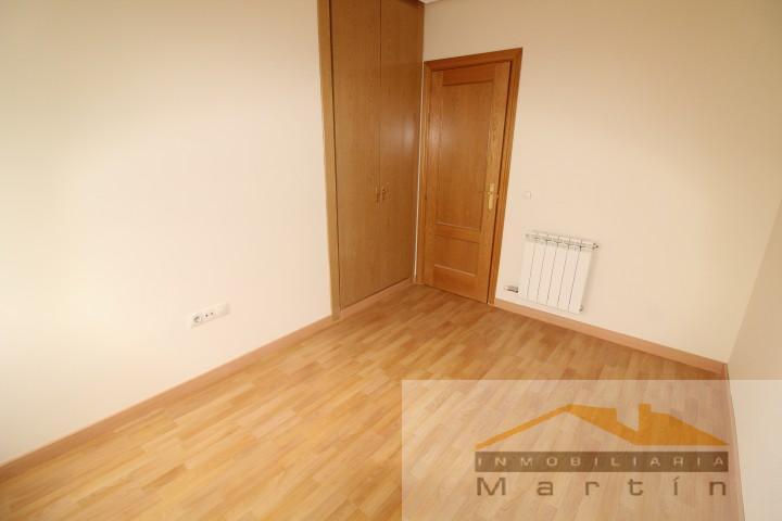 For sale of flat in Móstoles