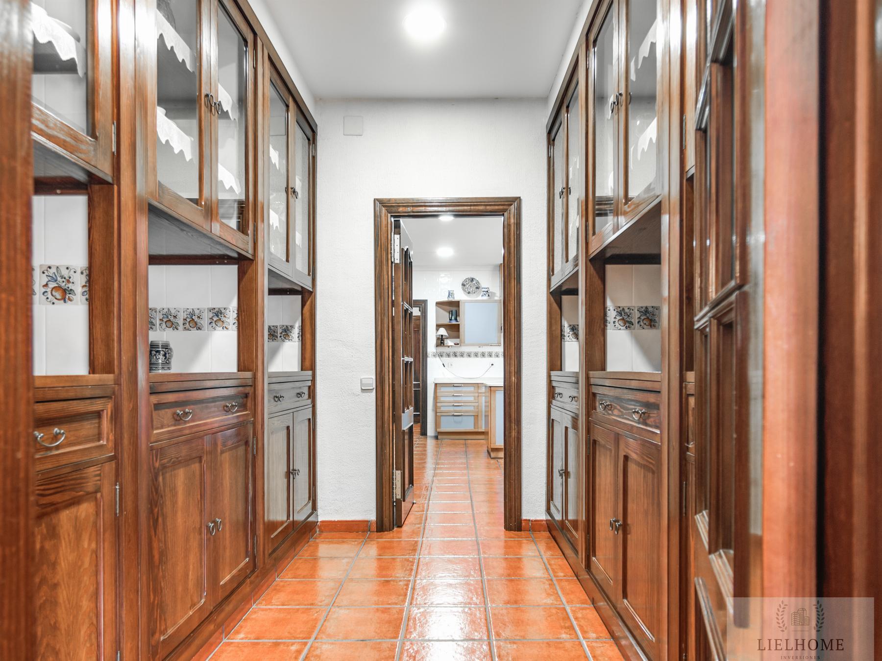 For sale of house in Sant Cugat del Vallès