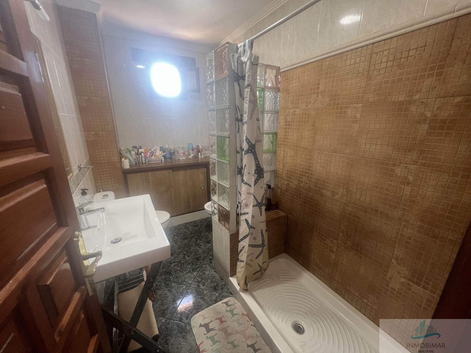 Til salg fra etage i Salobreña