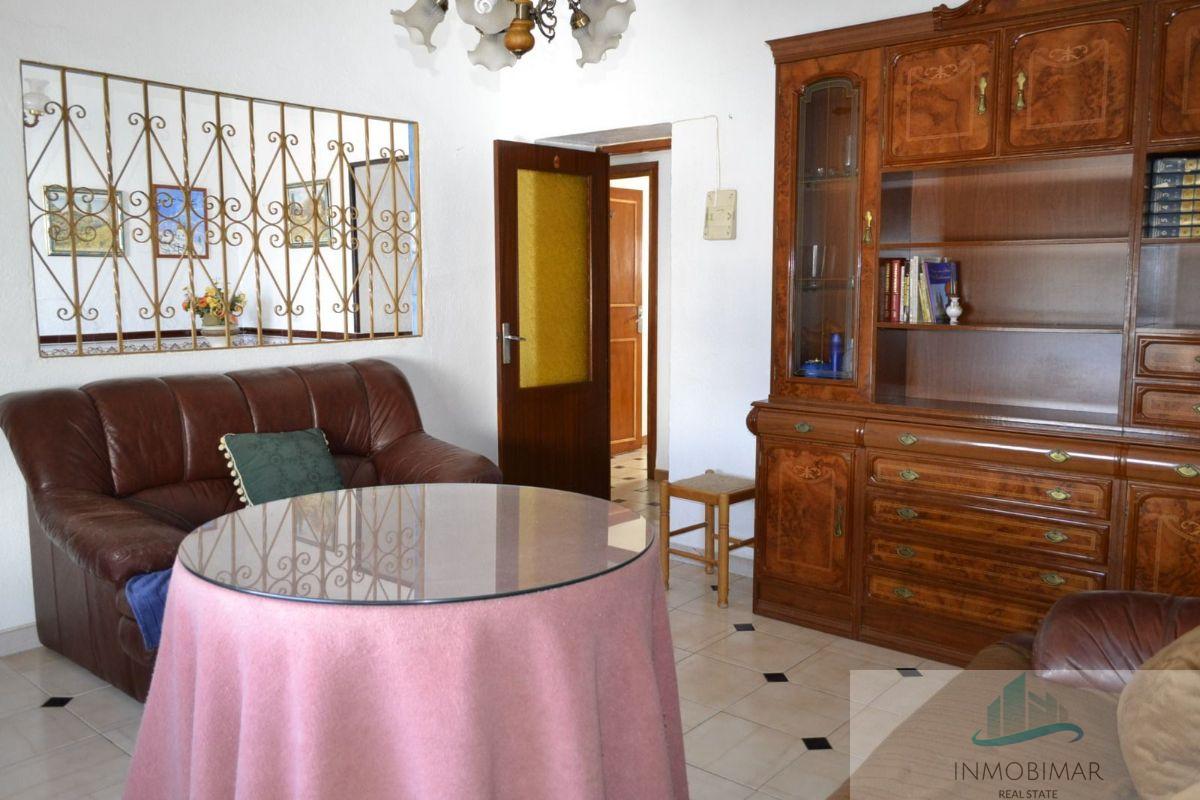 For sale of house in Salobreña