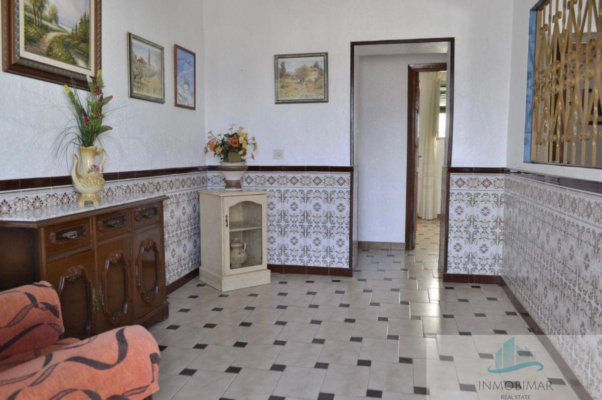 For sale of house in Salobreña