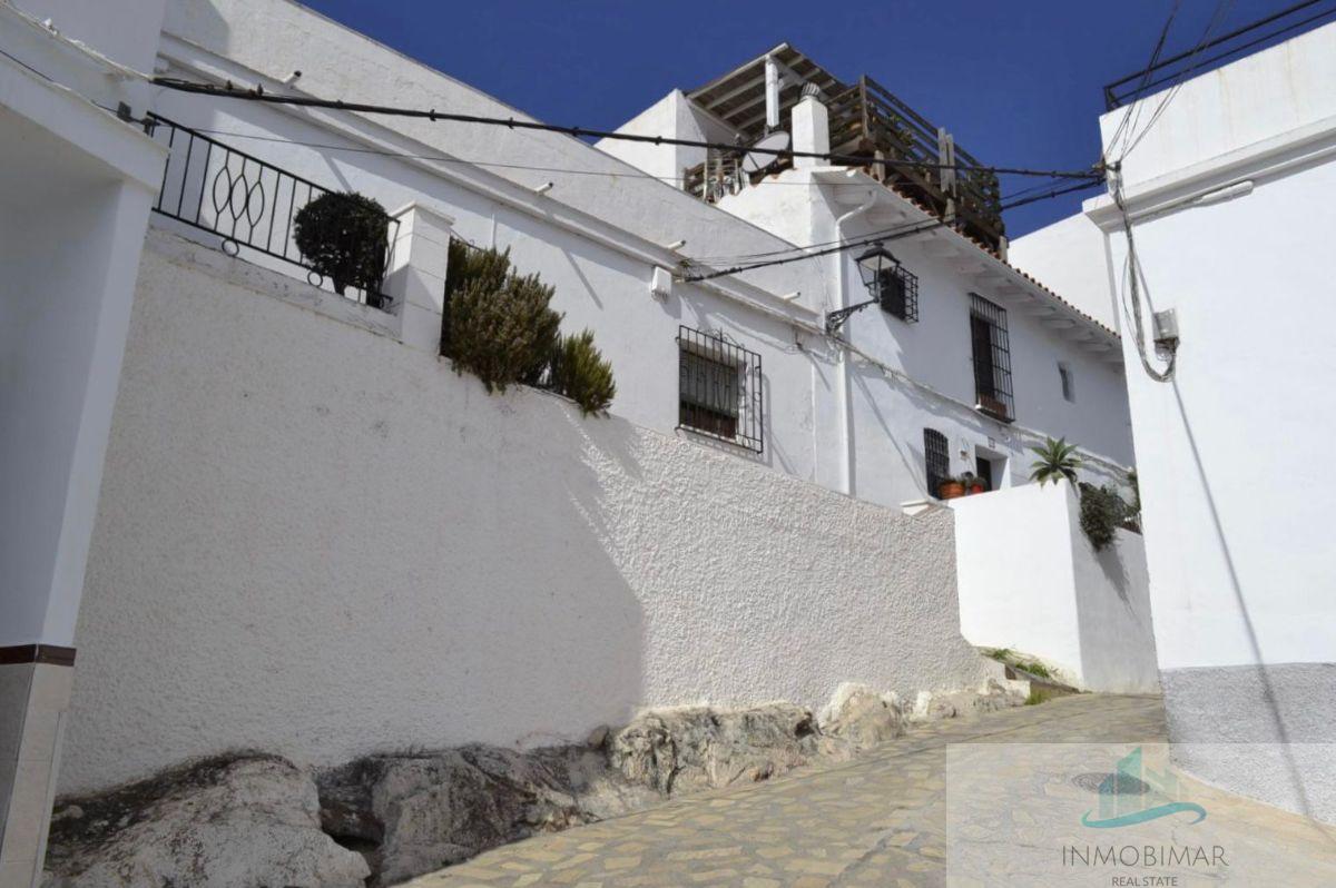 For sale of house in Salobreña