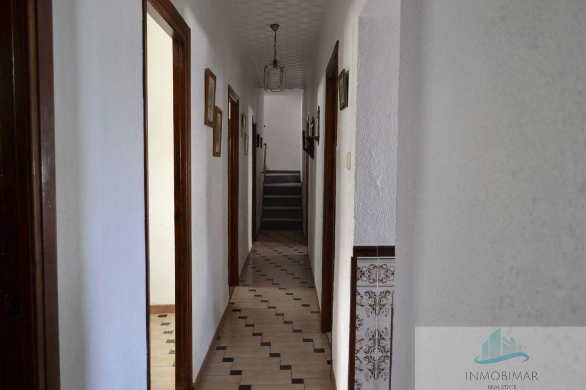 For sale of house in Salobreña
