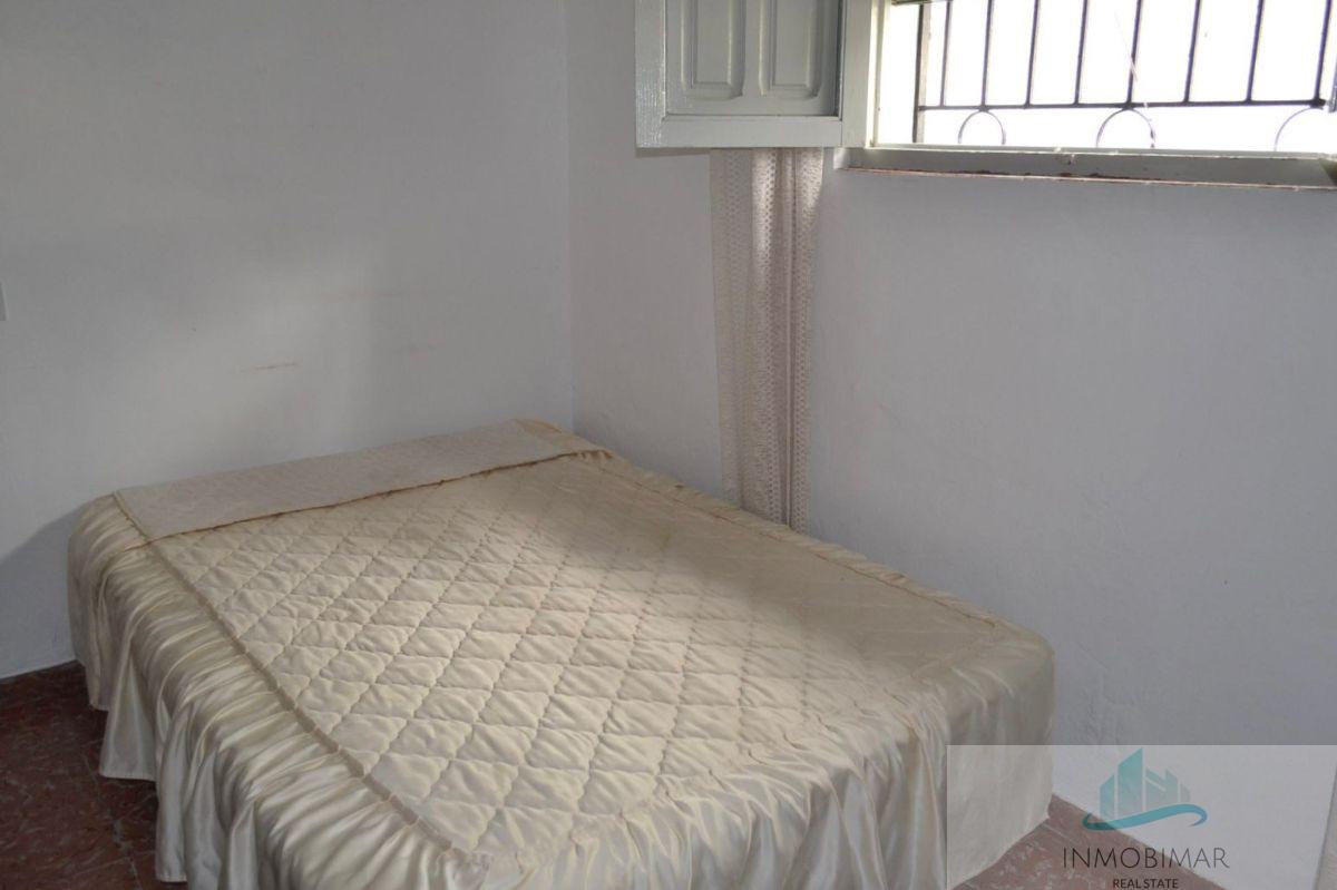 For sale of house in Salobreña